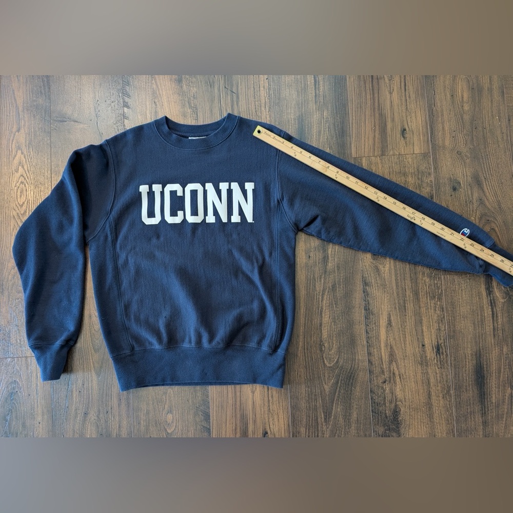 Vintage Champion Reverse Weave UCONN Crewneck Blue Size Small - Picture 7 of 8